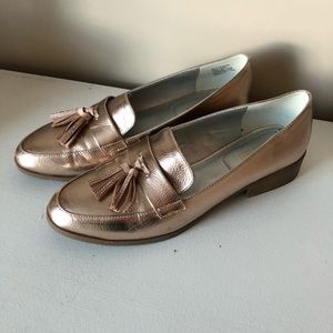 Kenneth Cole rosegold loafers